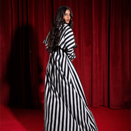 Black and White Abaya