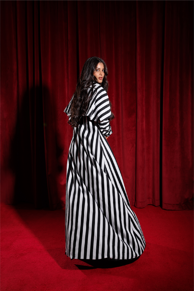 Black and White Abaya