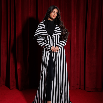 Black and White Abaya